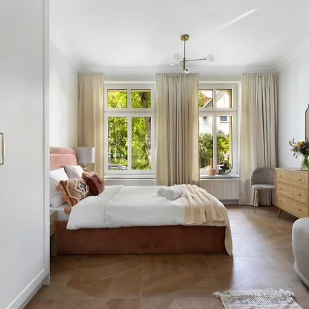 Elite Korzeniowskiego Seaside Prestige Lejlighed *